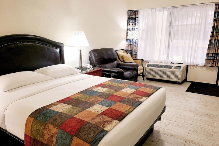 Room 40 of 62