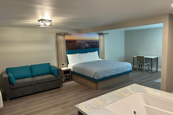 Room 44 of 103