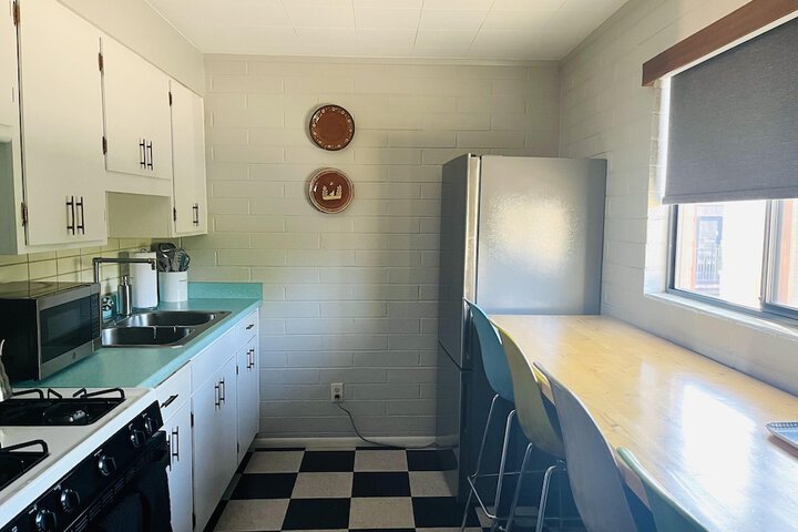 Room 31 of 38
