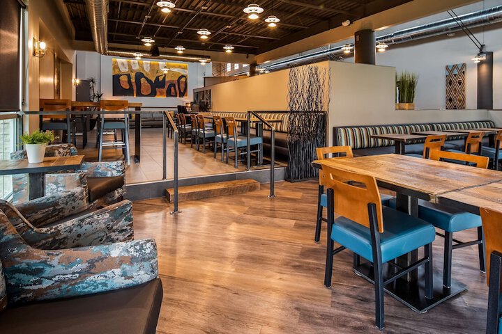Best Western Premier Des Moines-Ankeny Hotel
