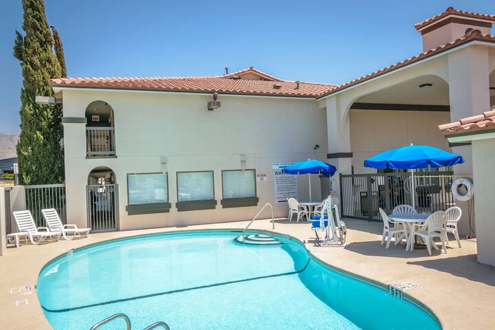 Pool 4 of 34