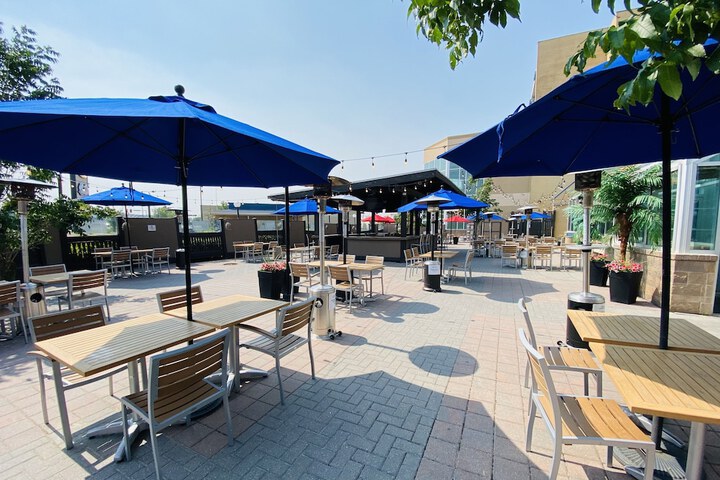 Terrace/Patio 46 of 48