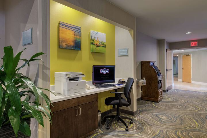 Business Center 106 of 106