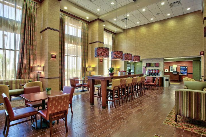 Hotel Interior 7 of 40