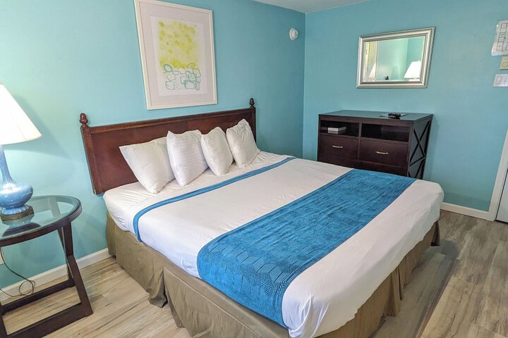 Room 21 of 24