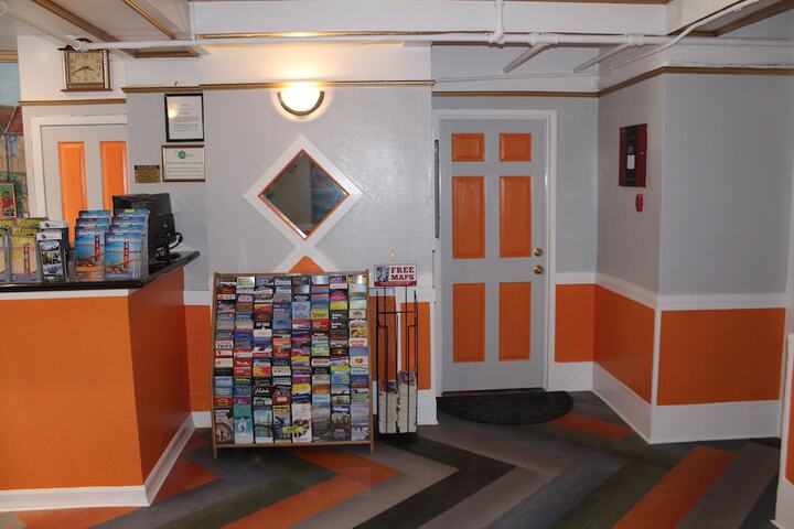 Hotel Interior 4 of 22