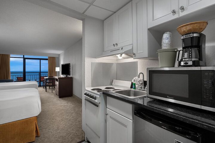 Best Western Ocean Sands Beach Resort