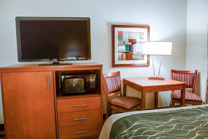 Room 10 of 45