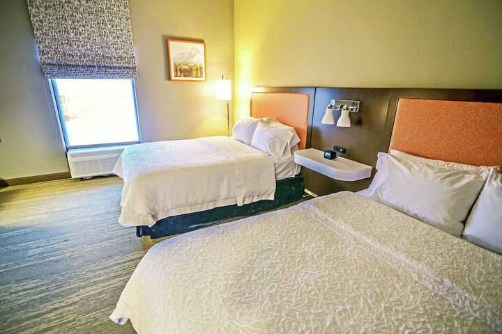 Room 15 of 26