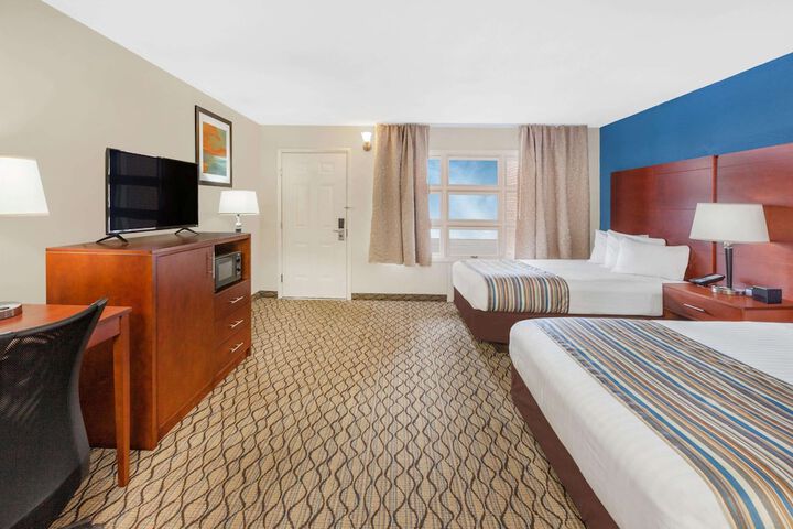 Room 22 of 49