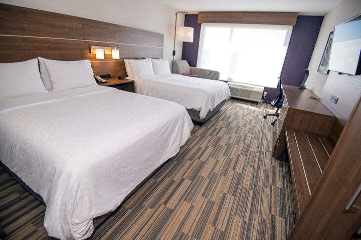 Room 21 of 40