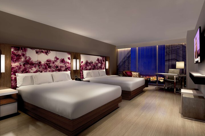 Room 38 of 73