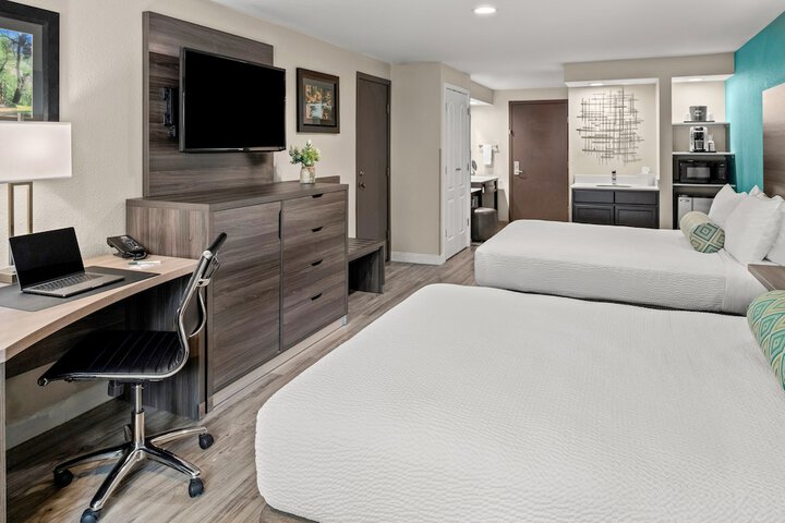 Room 42 of 55