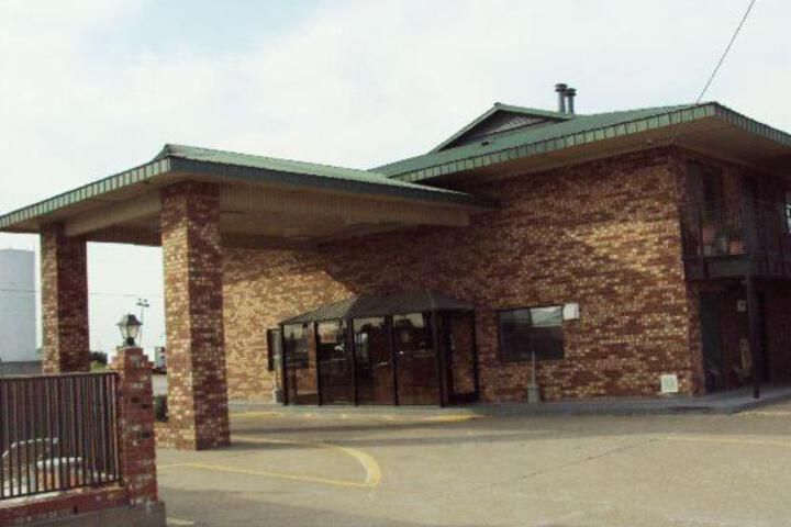 Regency Travel Inn