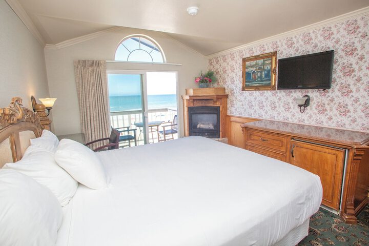 Room 14 of 24