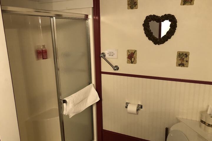 Room 19 of 32