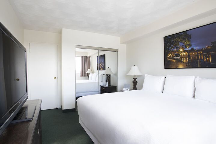 The Business Inn