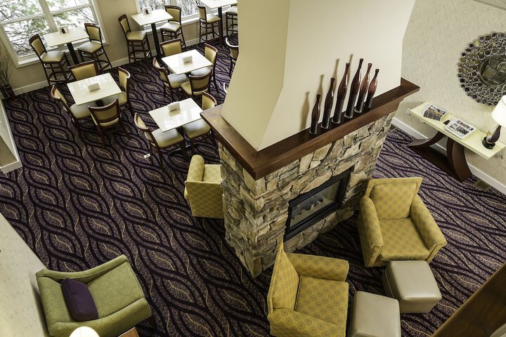 Smart Suites an Ascend Collection Hotel