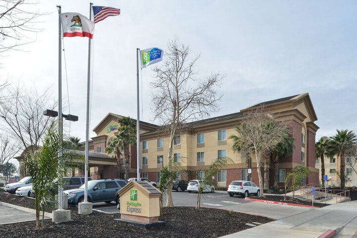 Hotel 3 of 86
