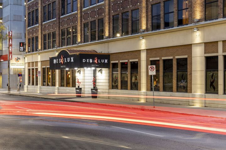 Des Lux Hotel
