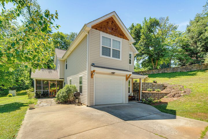 Candler Home w / Porch & Backyard: Near Asheville!