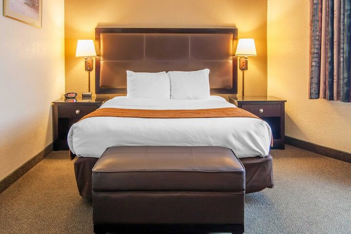 Comfort Inn & Suites Lincoln City