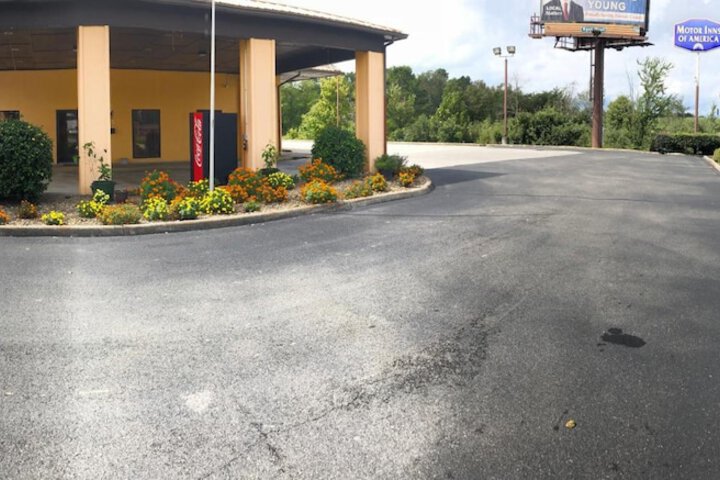 Hotel 7 of 68