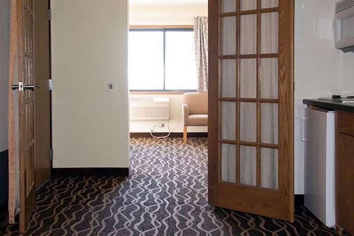 Room 14 of 21