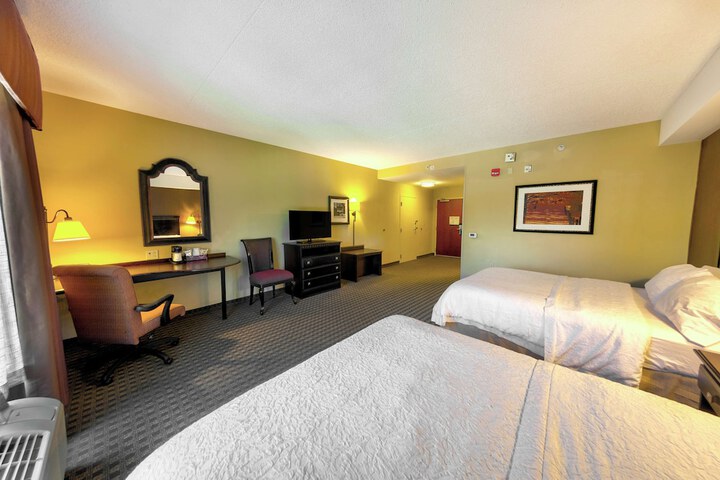 Room 18 of 42