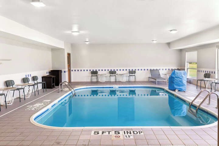Pool 5 of 42