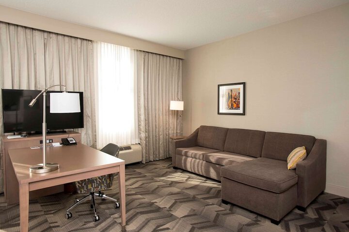 Hampton Inn & Suites by Hilton Thunder Bay