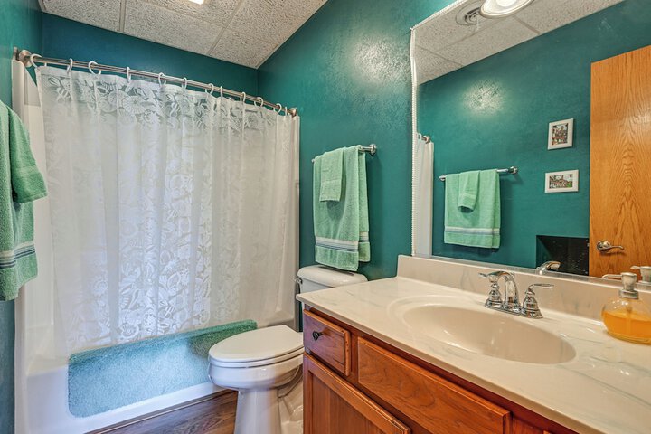 Lake Wissota Home w / Private Dock + Fire Pit!