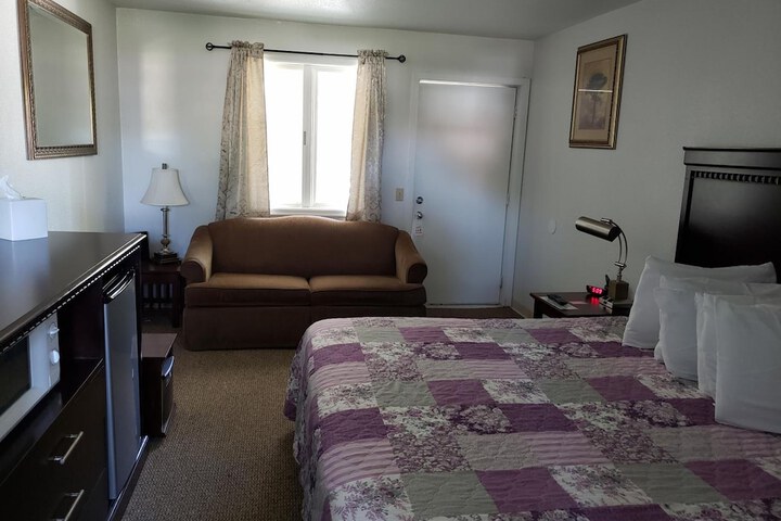 Room 16 of 55