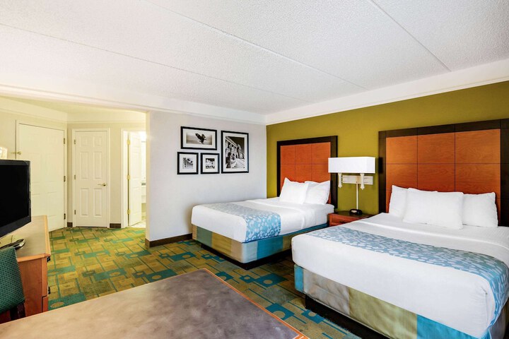 Room 21 of 29