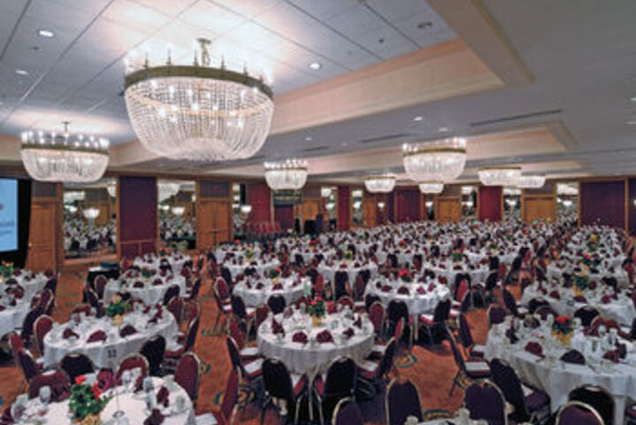 Ramada by Wyndham Buffalo Downtown