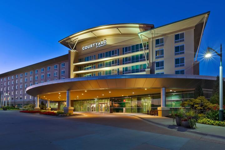Hotel 3 of 50