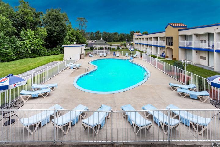 Pool 6 of 56