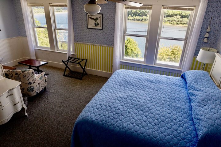 Room 14 of 113