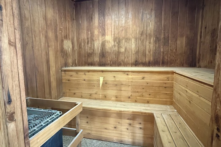 Nisswa Hotel and Suites