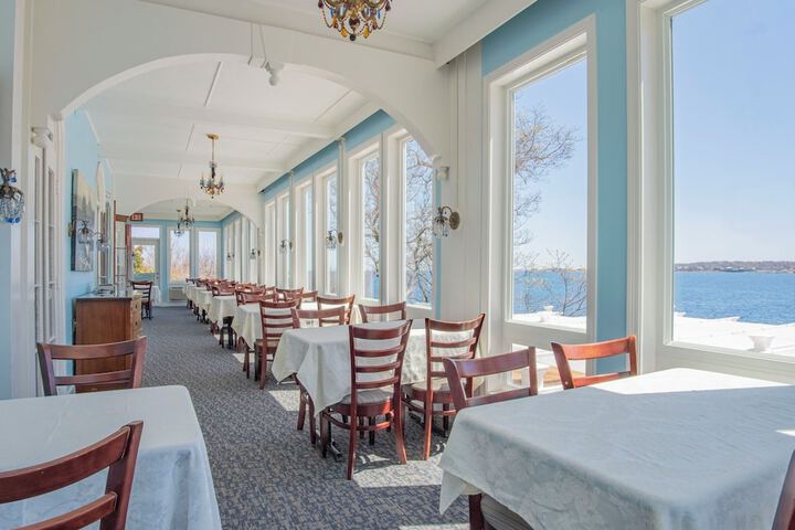 The Yankee Clipper Inn