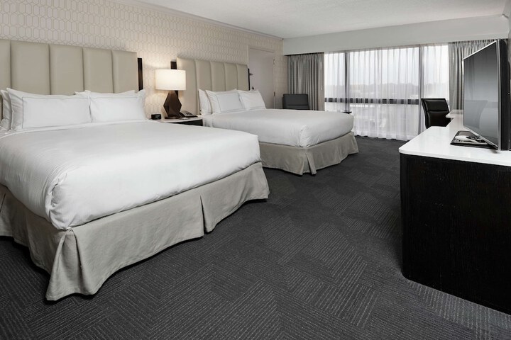 Hilton Greenville