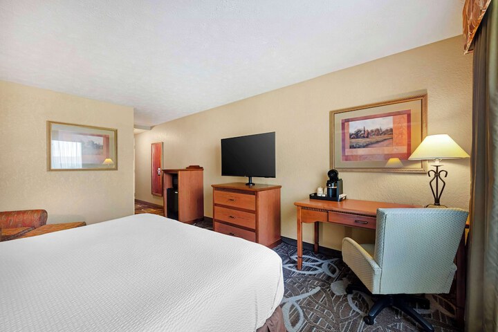 Room 20 of 54