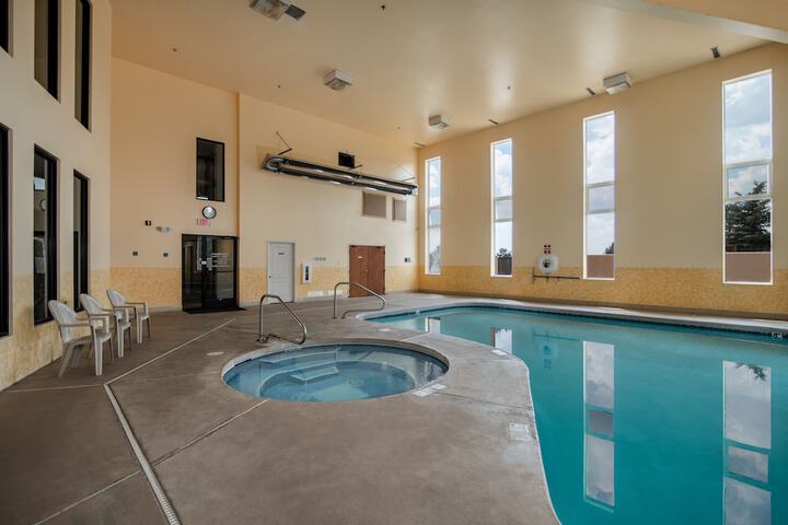 HillSide Inn