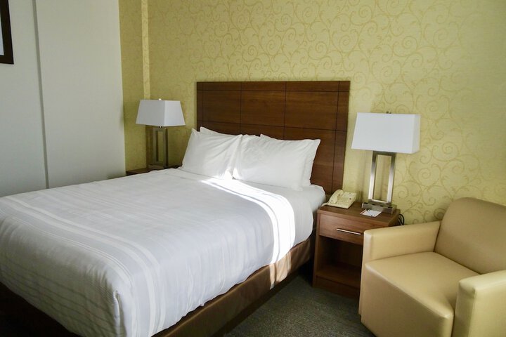 Room 21 of 69