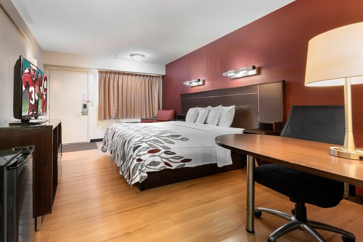 Room 12 of 29