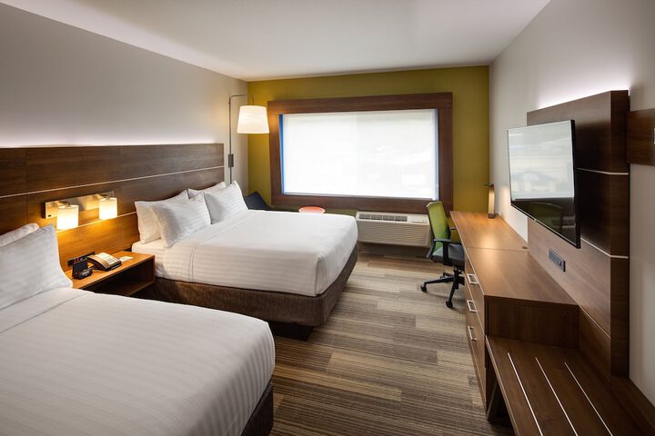 Holiday Inn Express & Suites Terrace by IHG