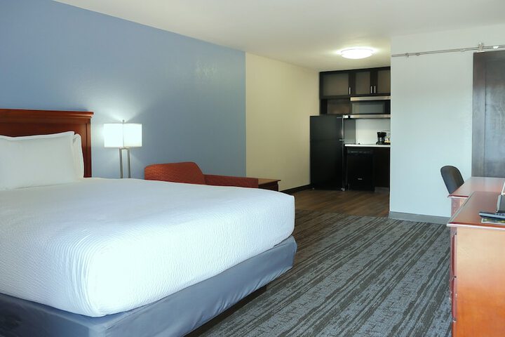 Room 30 of 44