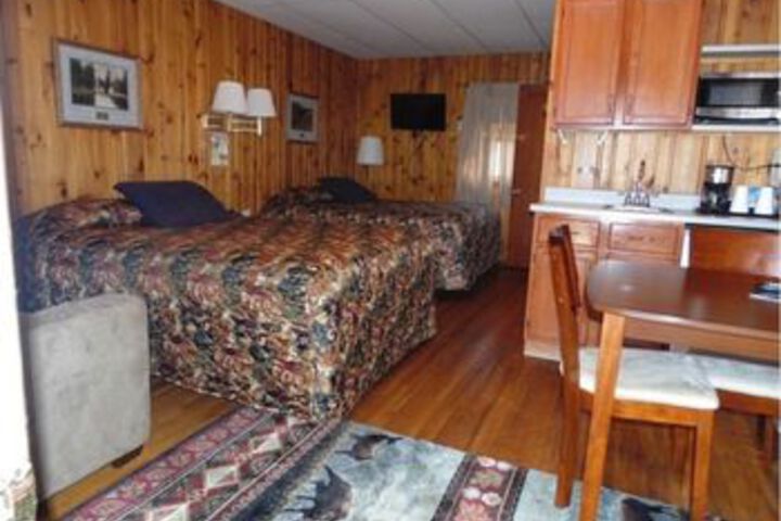 Brookside Motel