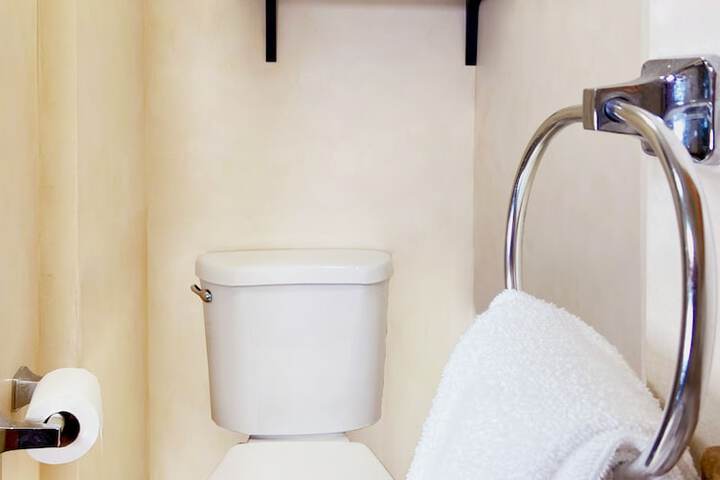 Nite Inn - Walking Distance to Universal Studios Hollywood