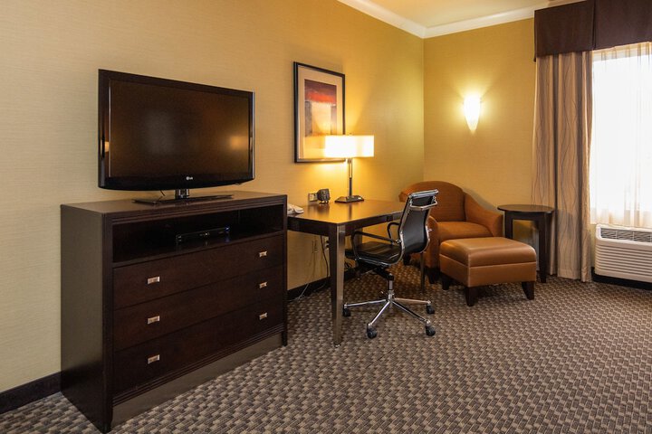 Room 15 of 50
